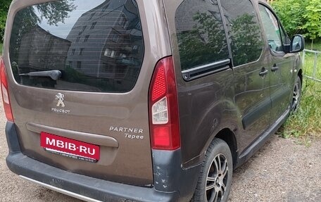 Peugeot Partner II рестайлинг 2, 2012 год, 600 000 рублей, 5 фотография