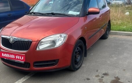 Skoda Fabia II, 2008 год, 370 000 рублей, 2 фотография