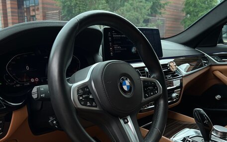 BMW 5 серия, 2020 год, 4 390 000 рублей, 13 фотография