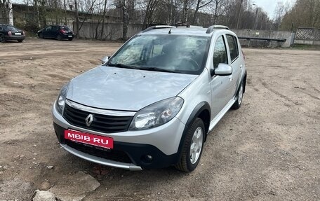 Renault Sandero I, 2014 год, 825 000 рублей, 3 фотография