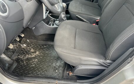 Renault Sandero I, 2014 год, 825 000 рублей, 16 фотография