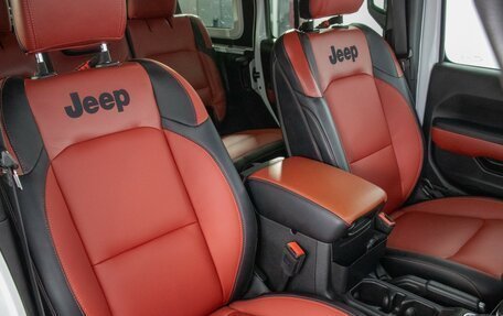Jeep Wrangler, 2018 год, 3 700 000 рублей, 11 фотография