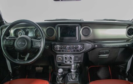 Jeep Wrangler, 2018 год, 3 700 000 рублей, 16 фотография