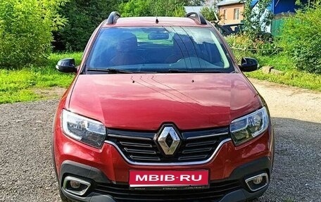 Renault Sandero II рестайлинг, 2021 год, 1 600 000 рублей, 1 фотография