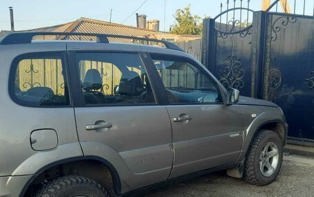 Chevrolet Niva I рестайлинг, 2012 год, 480 000 рублей, 2 фотография