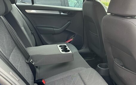 Volkswagen Polo VI (EU Market), 2021 год, 1 600 000 рублей, 10 фотография