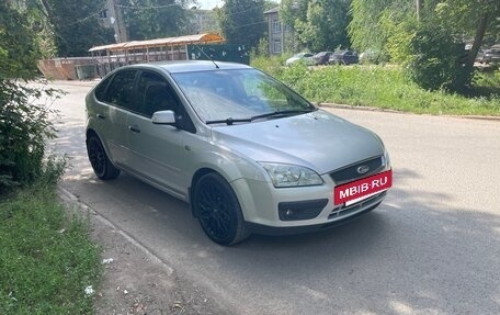 Ford Focus II рестайлинг, 2006 год, 620 000 рублей, 2 фотография