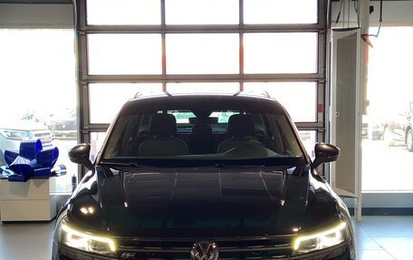 Volkswagen Tiguan II, 2018 год, 2 750 000 рублей, 3 фотография