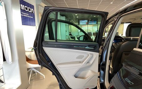 Volkswagen Tiguan II, 2018 год, 2 750 000 рублей, 16 фотография