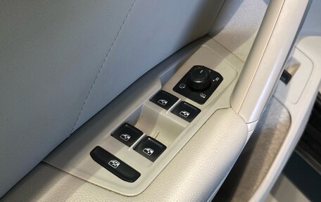 Volkswagen Tiguan II, 2018 год, 2 750 000 рублей, 19 фотография