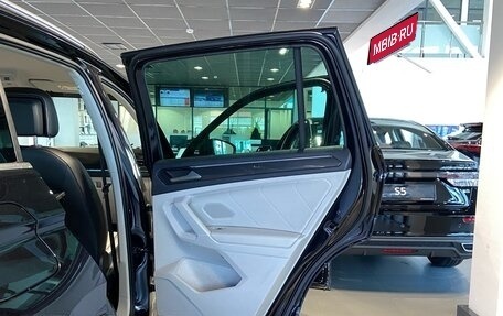 Volkswagen Tiguan II, 2018 год, 2 750 000 рублей, 12 фотография