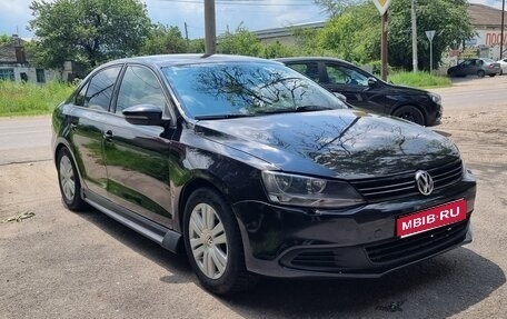 Volkswagen Jetta VI, 2011 год, 650 000 рублей, 1 фотография