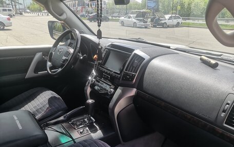 Toyota Land Cruiser 200, 2012 год, 4 650 000 рублей, 10 фотография