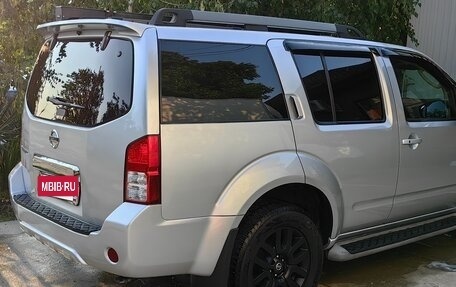 Nissan Pathfinder, 2011 год, 1 750 000 рублей, 4 фотография