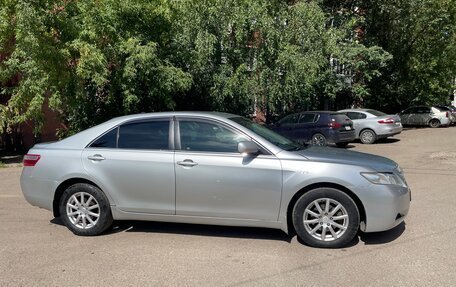 Toyota Camry, 2007 год, 900 000 рублей, 5 фотография