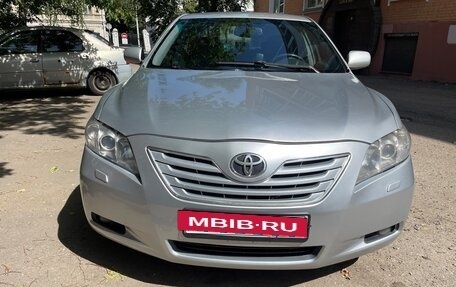 Toyota Camry, 2007 год, 900 000 рублей, 9 фотография