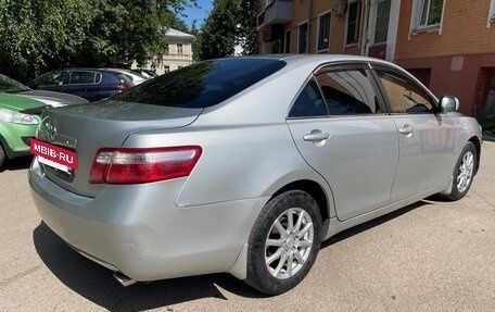Toyota Camry, 2007 год, 900 000 рублей, 4 фотография