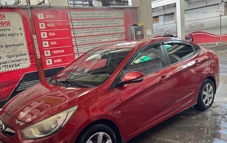 Hyundai Solaris II рестайлинг, 2012 год, 870 000 рублей, 7 фотография