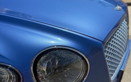 Bentley Continental GT III, 2018 год, 18 000 000 рублей, 15 фотография