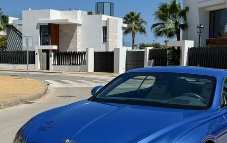 Bentley Continental GT III, 2018 год, 18 000 000 рублей, 25 фотография