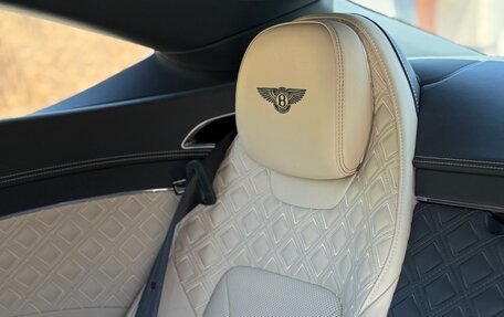 Bentley Continental GT III, 2018 год, 18 000 000 рублей, 33 фотография