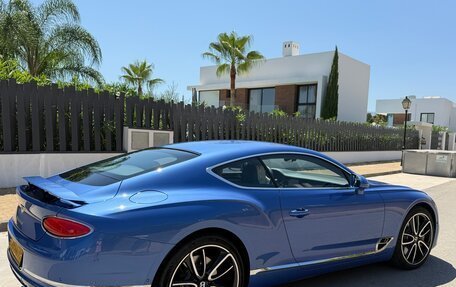 Bentley Continental GT III, 2018 год, 18 000 000 рублей, 29 фотография