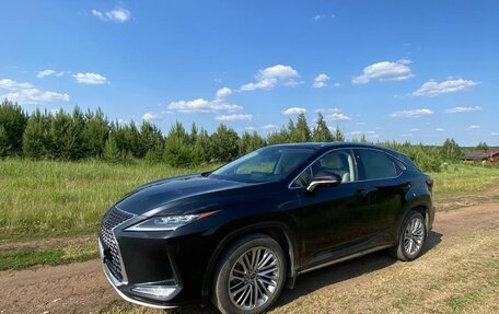 Lexus RX IV рестайлинг, 2020 год, 5 000 000 рублей, 2 фотография