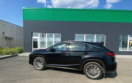 Lexus RX IV рестайлинг, 2020 год, 5 000 000 рублей, 4 фотография