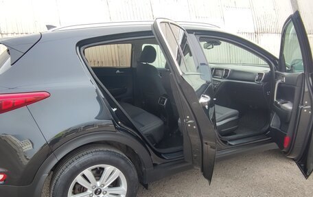 KIA Sportage IV рестайлинг, 2018 год, 2 000 000 рублей, 8 фотография