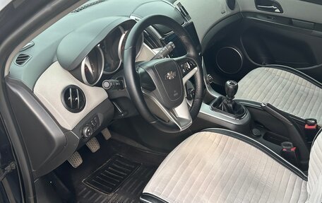 Chevrolet Cruze II, 2013 год, 870 000 рублей, 9 фотография