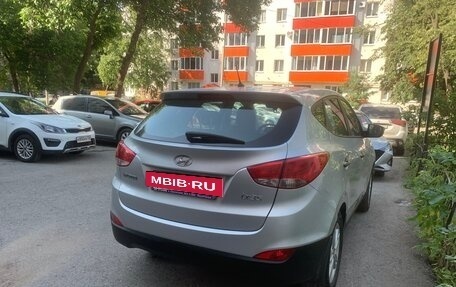 Hyundai ix35 I рестайлинг, 2010 год, 1 198 000 рублей, 2 фотография