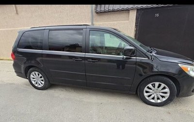 Volkswagen Routan, 2012 год, 1 400 000 рублей, 1 фотография