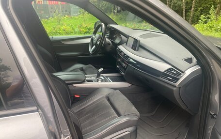 BMW X5, 2018 год, 3 750 000 рублей, 9 фотография