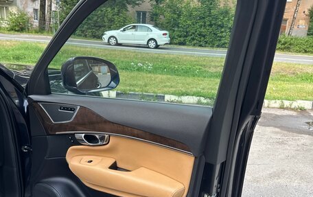 Volvo XC90 II рестайлинг, 2016 год, 3 550 000 рублей, 16 фотография