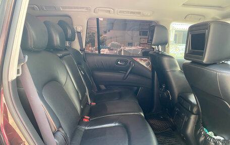 Nissan Patrol, 2011 год, 2 400 000 рублей, 12 фотография