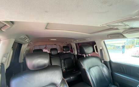 Nissan Patrol, 2011 год, 2 400 000 рублей, 13 фотография