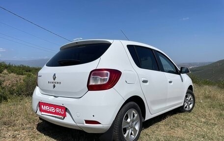 Renault Sandero II рестайлинг, 2014 год, 630 000 рублей, 2 фотография