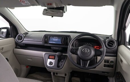 Toyota bB II рестайлинг, 2012 год, 898 500 рублей, 6 фотография