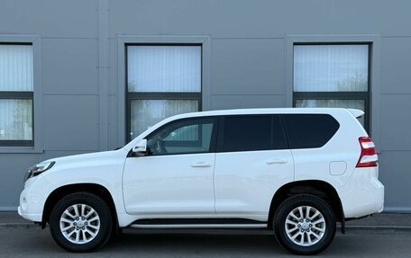 Toyota Land Cruiser Prado 150 рестайлинг 2, 2014 год, 3 820 000 рублей, 8 фотография