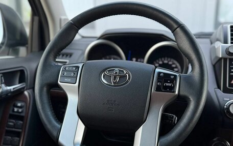 Toyota Land Cruiser Prado 150 рестайлинг 2, 2014 год, 3 820 000 рублей, 18 фотография