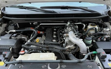 Toyota Land Cruiser Prado 150 рестайлинг 2, 2014 год, 3 820 000 рублей, 23 фотография