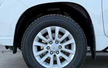 Toyota Land Cruiser Prado 150 рестайлинг 2, 2014 год, 3 820 000 рублей, 26 фотография