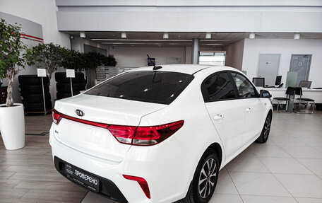 KIA Rio IV, 2018 год, 1 163 000 рублей, 6 фотография