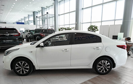 KIA Rio IV, 2018 год, 1 163 000 рублей, 10 фотография