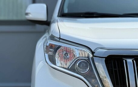 Toyota Land Cruiser Prado 150 рестайлинг 2, 2014 год, 3 820 000 рублей, 24 фотография
