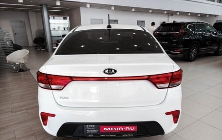 KIA Rio IV, 2018 год, 1 163 000 рублей, 7 фотография