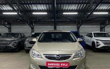 Opel Astra J, 2012 год, 709 000 рублей, 2 фотография