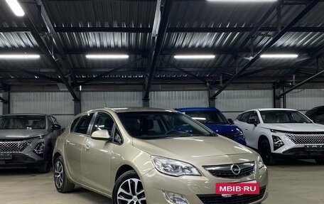 Opel Astra J, 2012 год, 709 000 рублей, 3 фотография