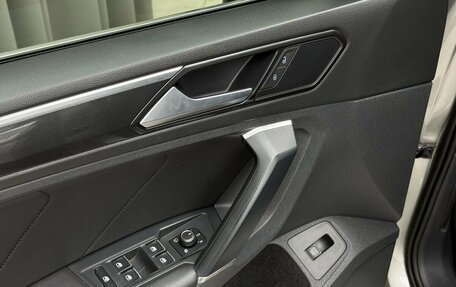 Volkswagen Tiguan II, 2016 год, 2 249 000 рублей, 18 фотография