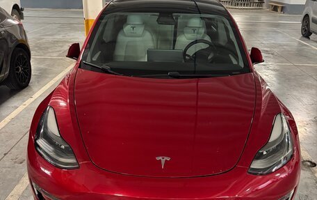 Tesla Model 3 I, 2021 год, 2 950 000 рублей, 3 фотография
